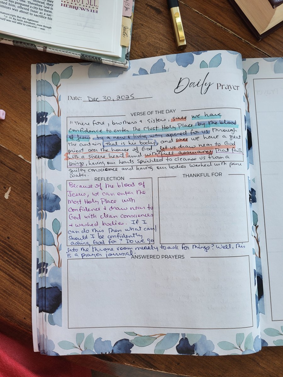 Interior of Praying the Promises of the Cross 40 Day Devotional Journal