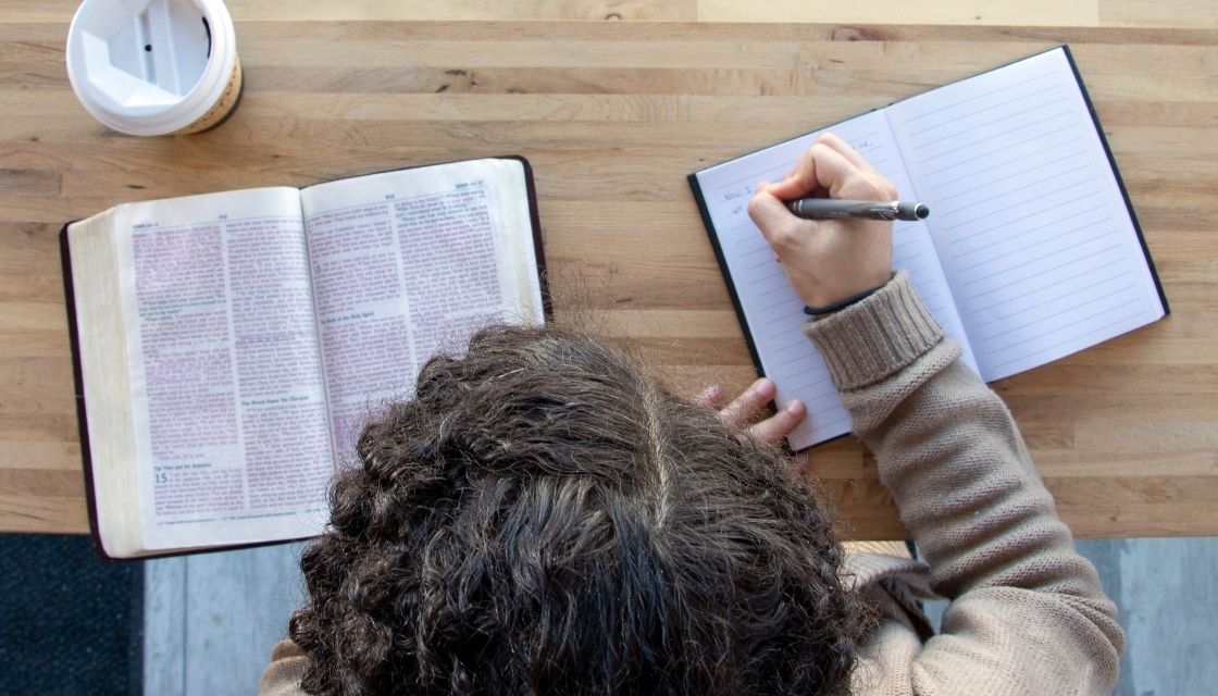 A Beginner's Guide to Prayer Journaling 