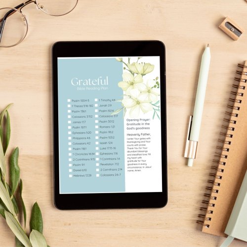 Grateful : 30-Day Prayer &amp; Reflection Journal