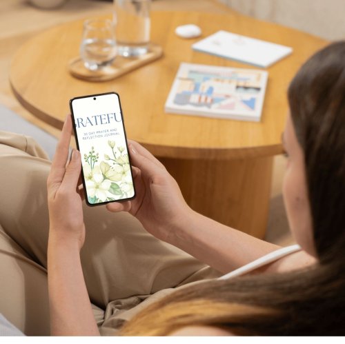 Grateful : 30-Day Prayer &amp; Reflection Journal